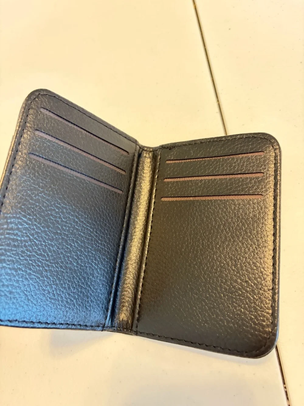 Black Leather Men's Wallet.